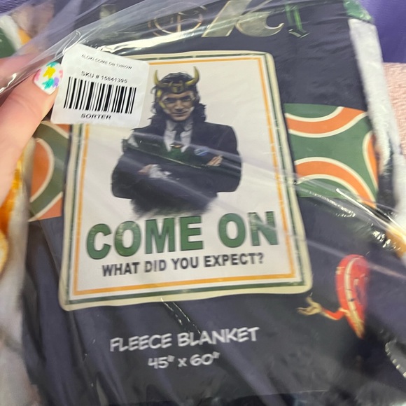 Brand New Loki Fleece Blanket - Picture 3 of 3